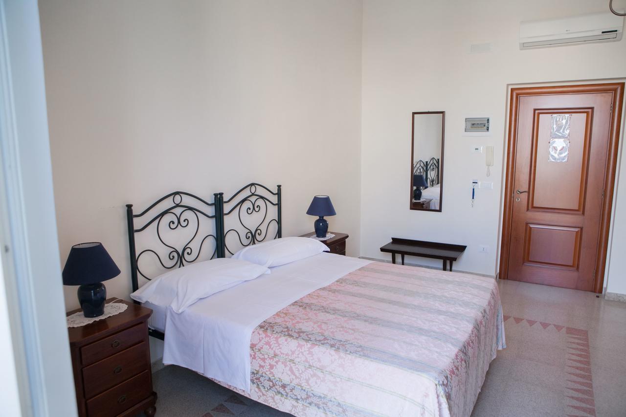 Albergo Lucy Trani Quarto foto